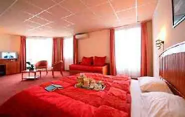Western Windsor Palais Des Congrès 3* Perpignan