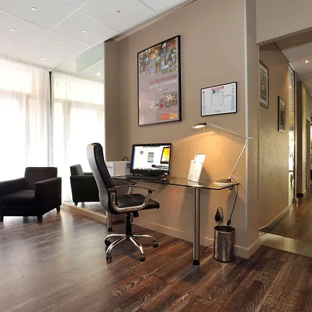 Hotel Centre 4*