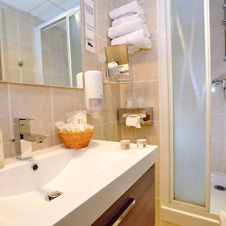 Hotel Centre 4*