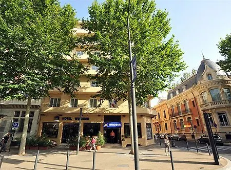 Centre Hotel