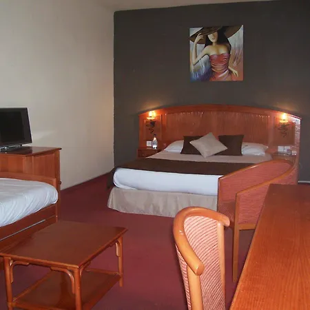 Hotel Centre 4*