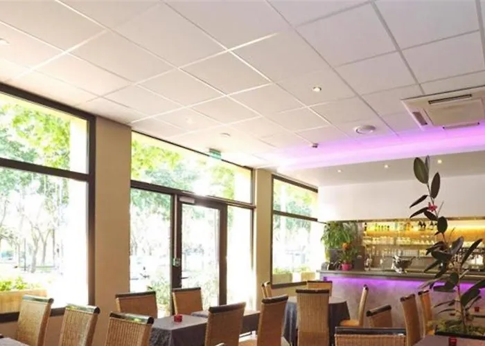 Centre بيربينيو