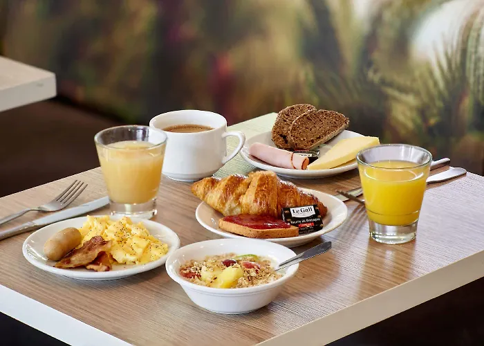 Centre 3* بيربينيو